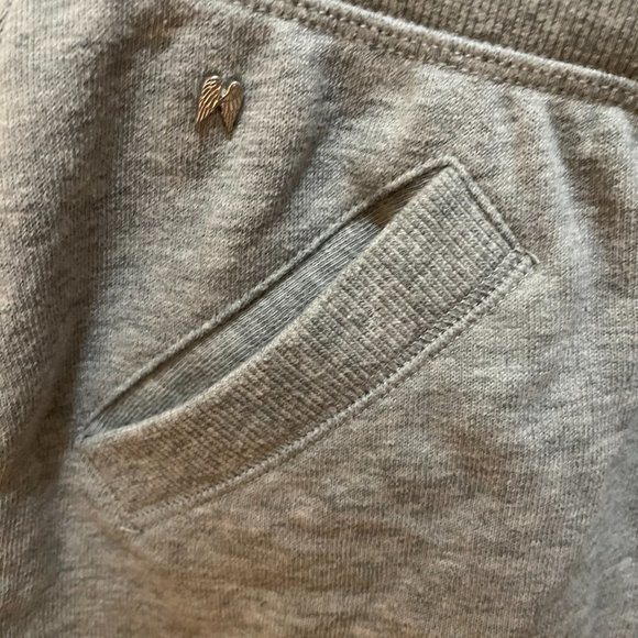 Comfy Angel Shorts - Picture 2 of 3